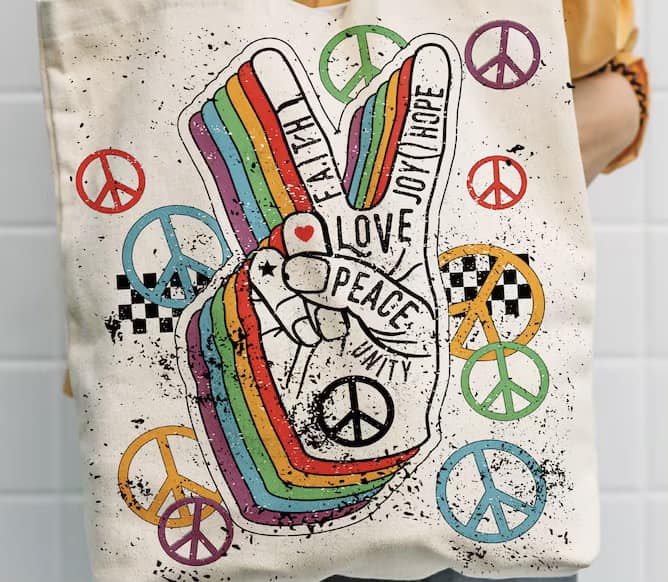 Peace Love Hope Tee